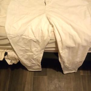 No boundaries relax fit white Denim Jeans Sz 15